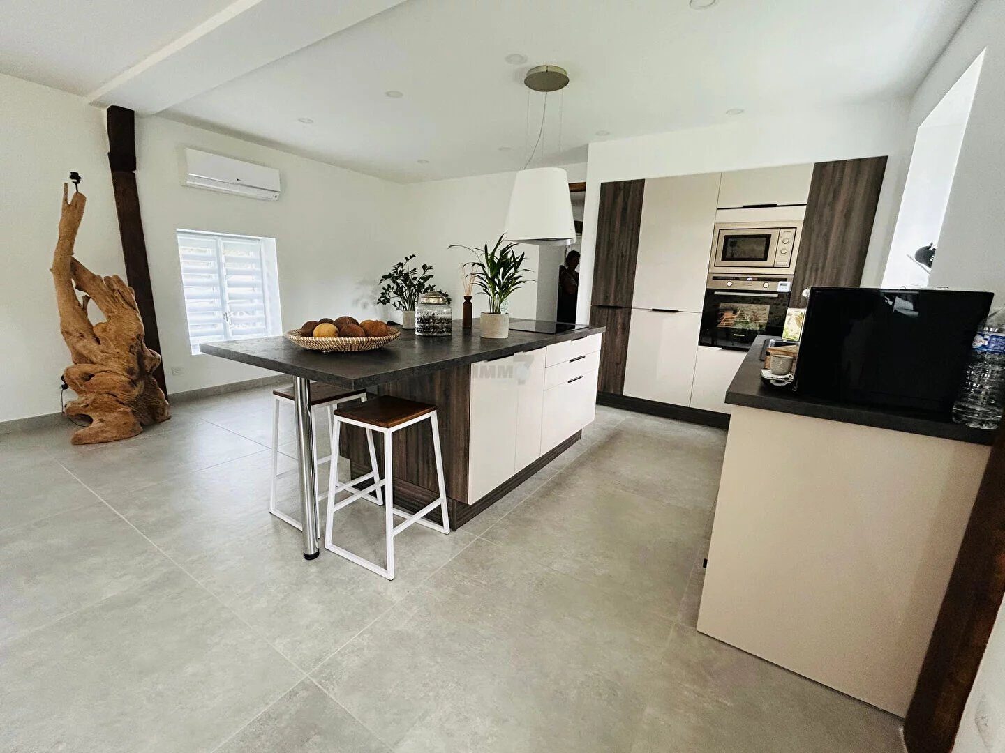 Property view 4